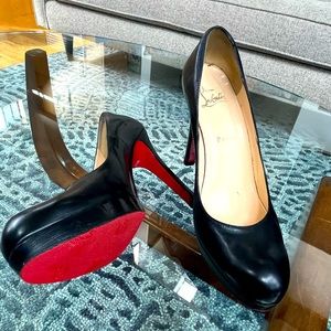 CHRISTIAN LOUBOUTIN Black Leather Burges Platform Heels (Size 39)